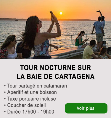 Tour nocturne en catamaran à Cartagena